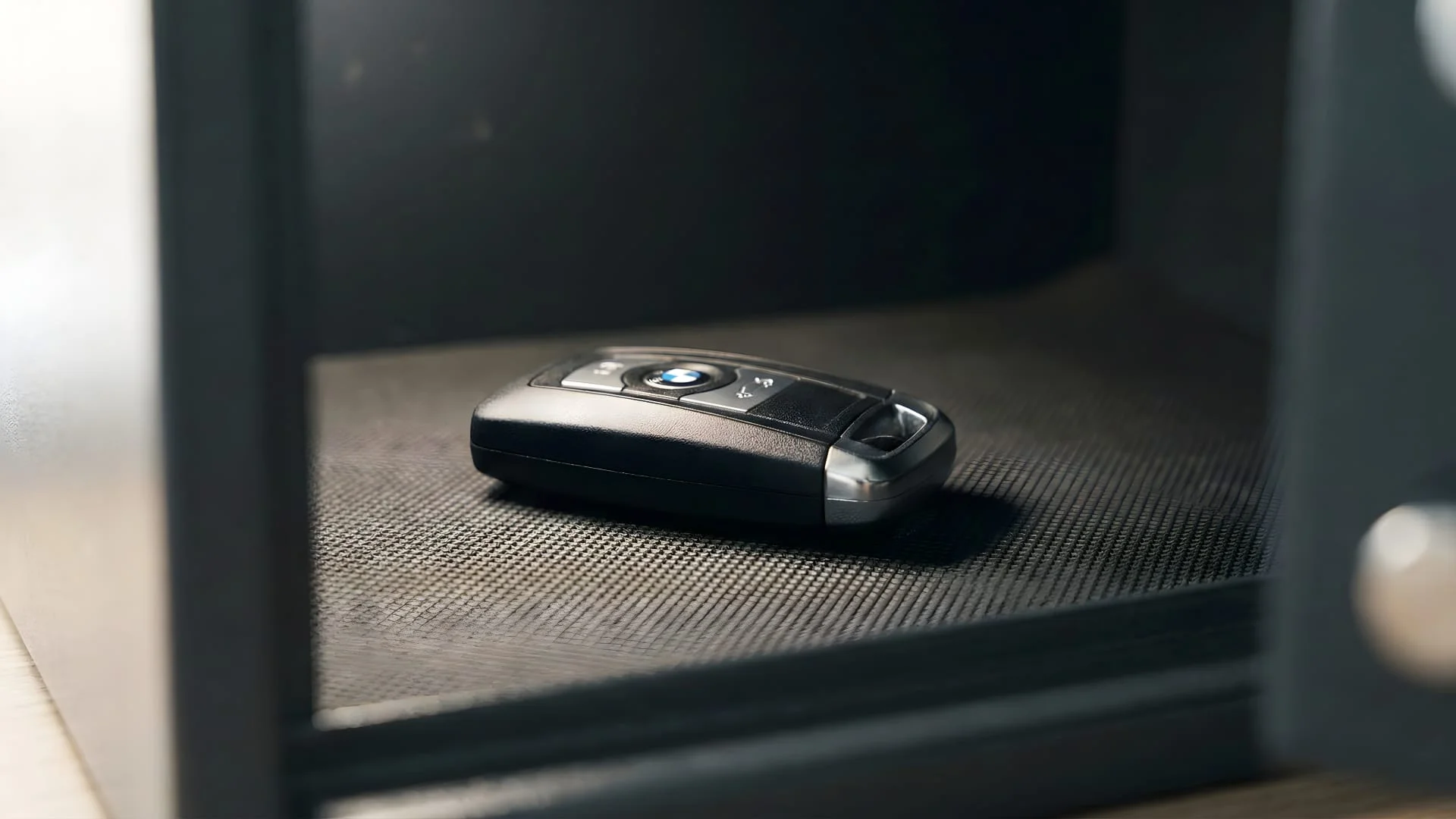 Seconda chiave dell'auto in cassaforte CLN Safety