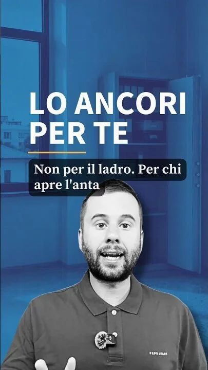 Ancorare l'armadio alla parete: il motivo vero non è il ladro #Shorts