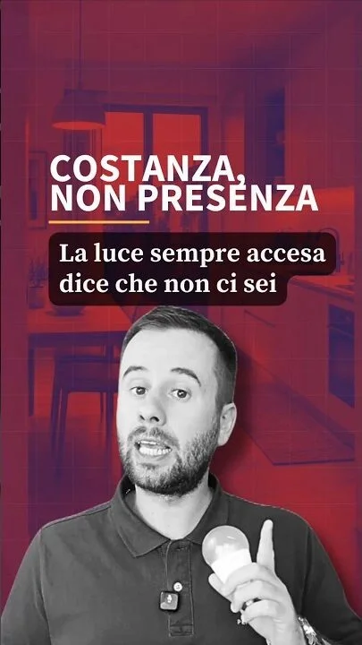 Lasciare la luce accesa contro i ladri funziona? #Shorts